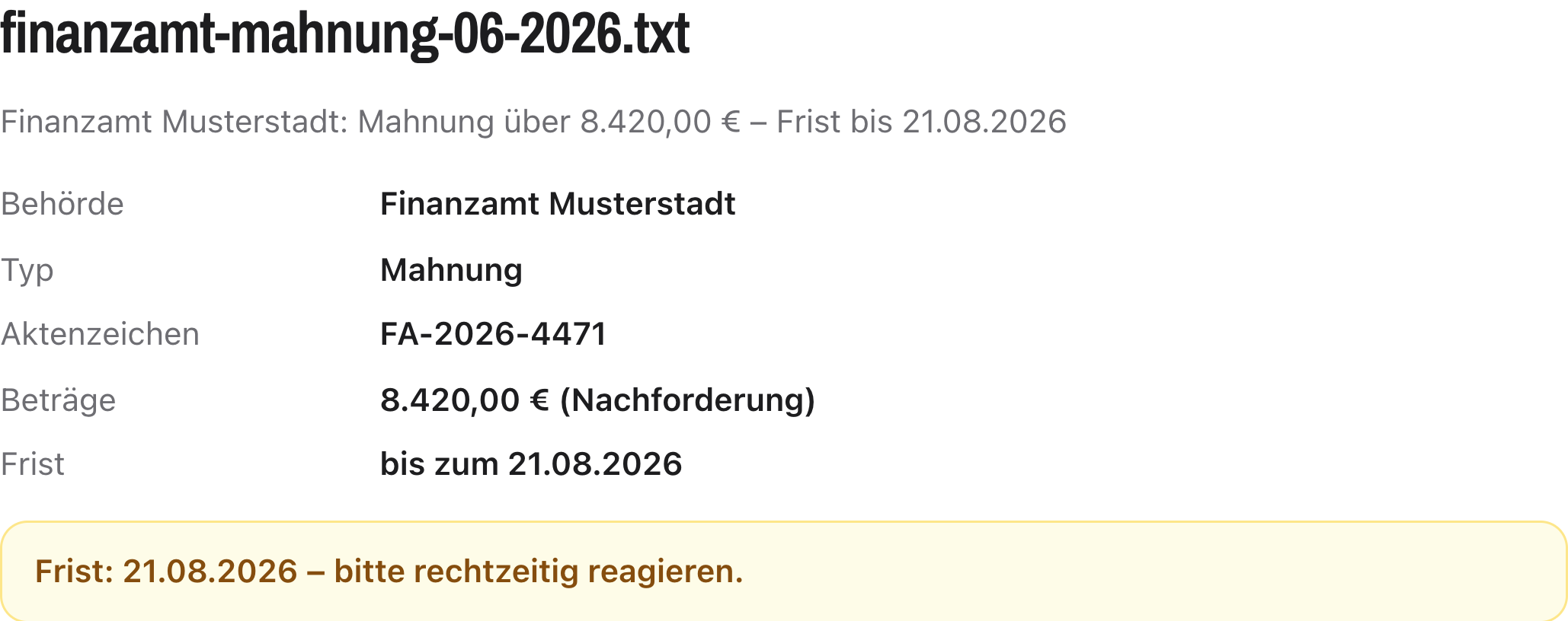 Analyse-Ergebnis in PostPilot: erkannte Behörde, Aktenzeichen, Nachforderung und Frist aus einer Finanzamts-Mahnung, darunter der fertige Antwort-Entwurf.